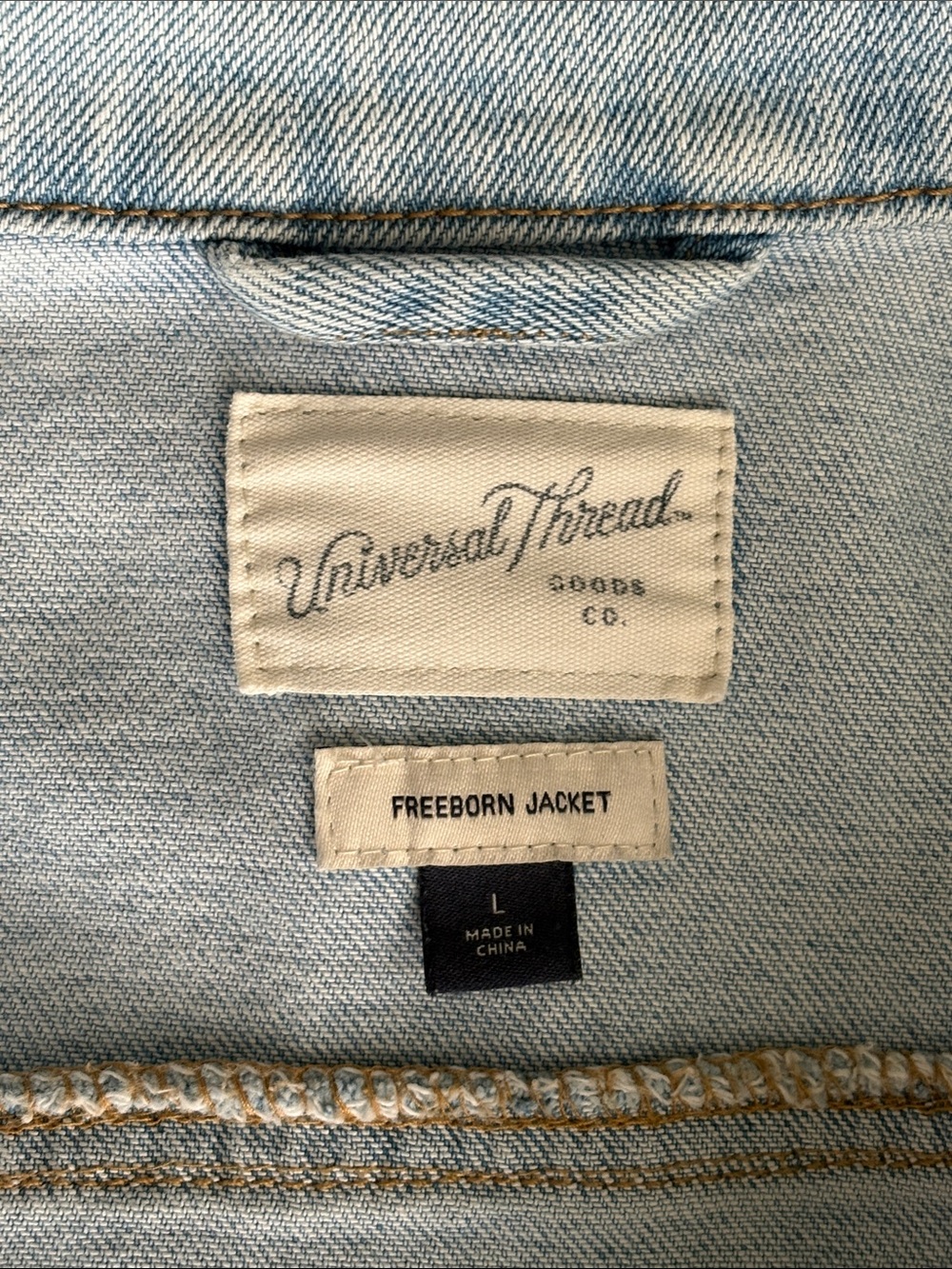Universal Thread Freeborn Jean Jacket - Picture 2 of 13
